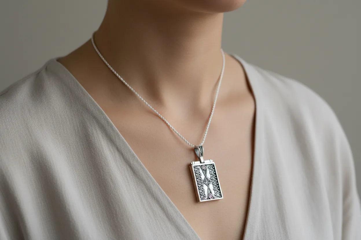 Byzantine pendant in Sterling silver (PE-80)