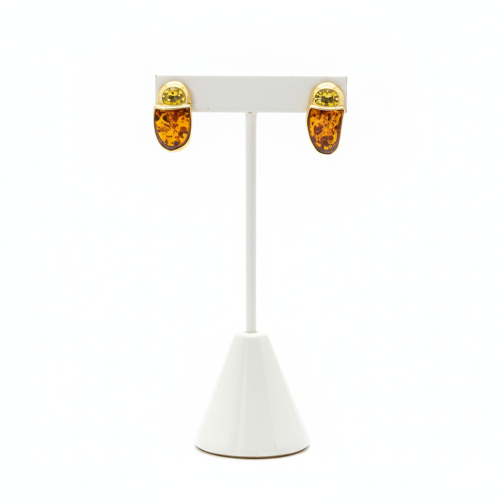 Earrings in 18k gold