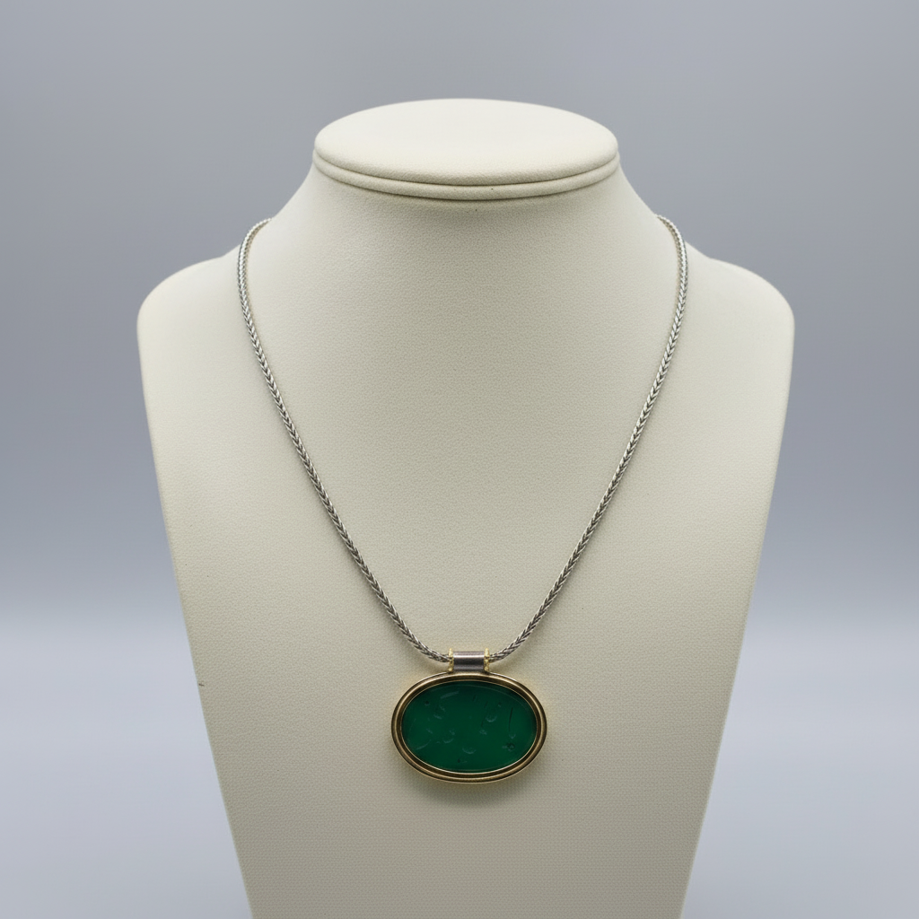 Gold and silver medallion with a seal stone green agate, Medallion
