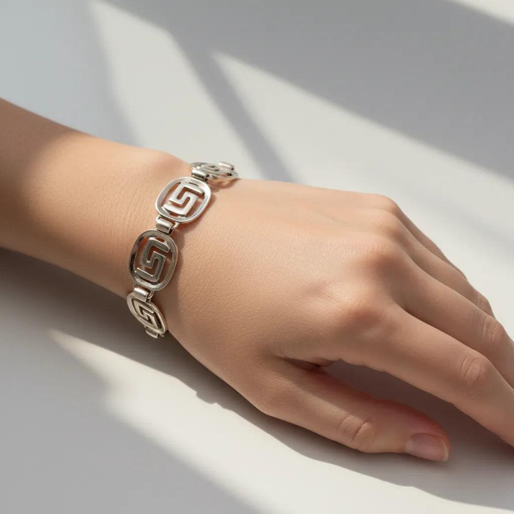 Greek Key Meander Bracelet in Sterling Silver (B-109)