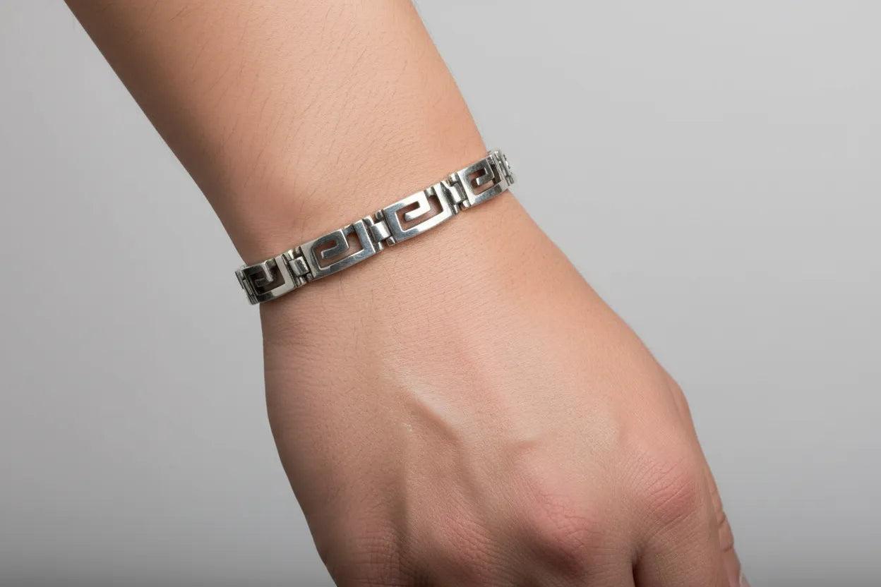 Greek Key Meander Bracelet in Sterling Silver (B-78)