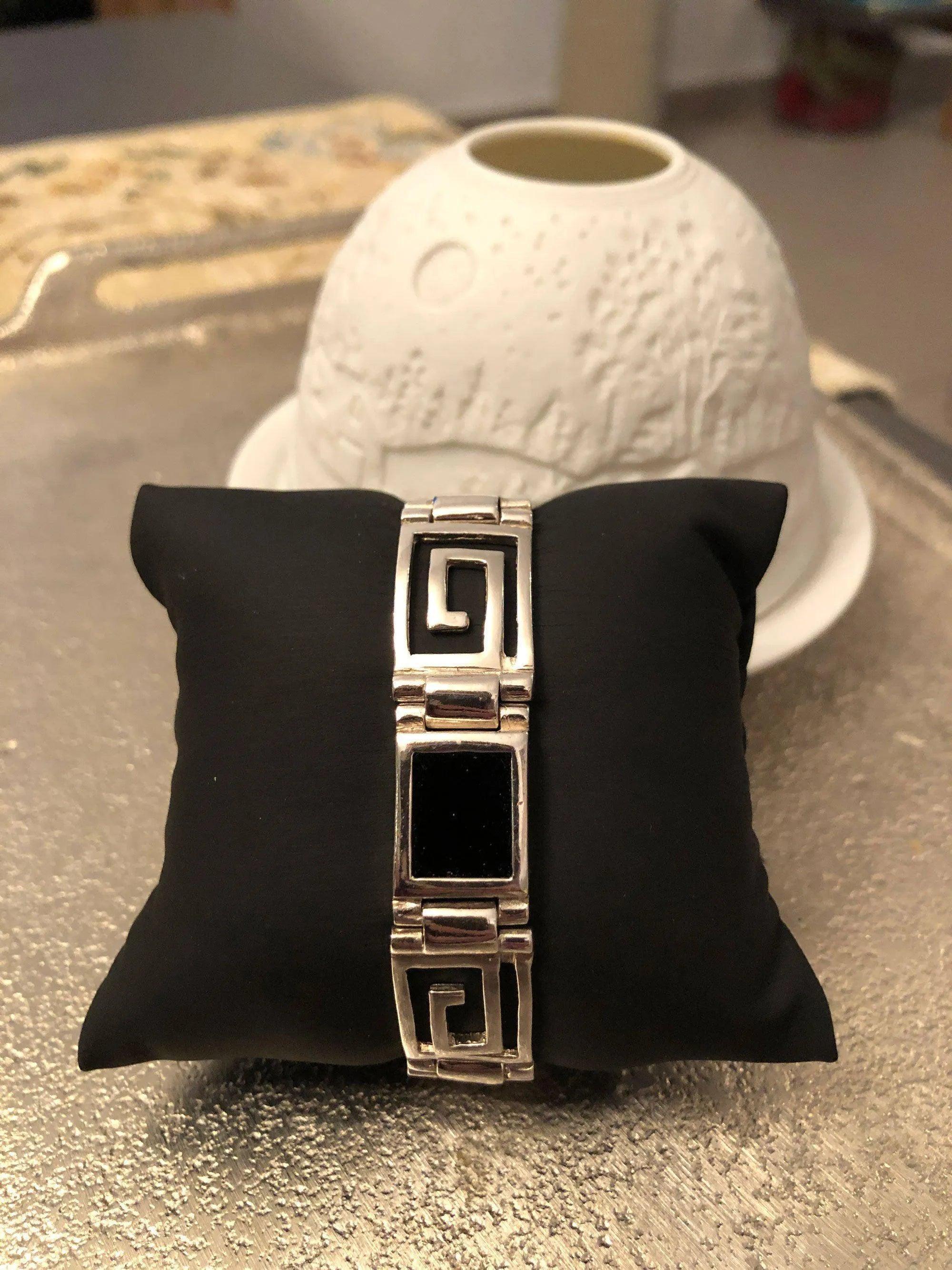 Greek Key Meander Bracelet in Sterling Silver with onyx (B-94)