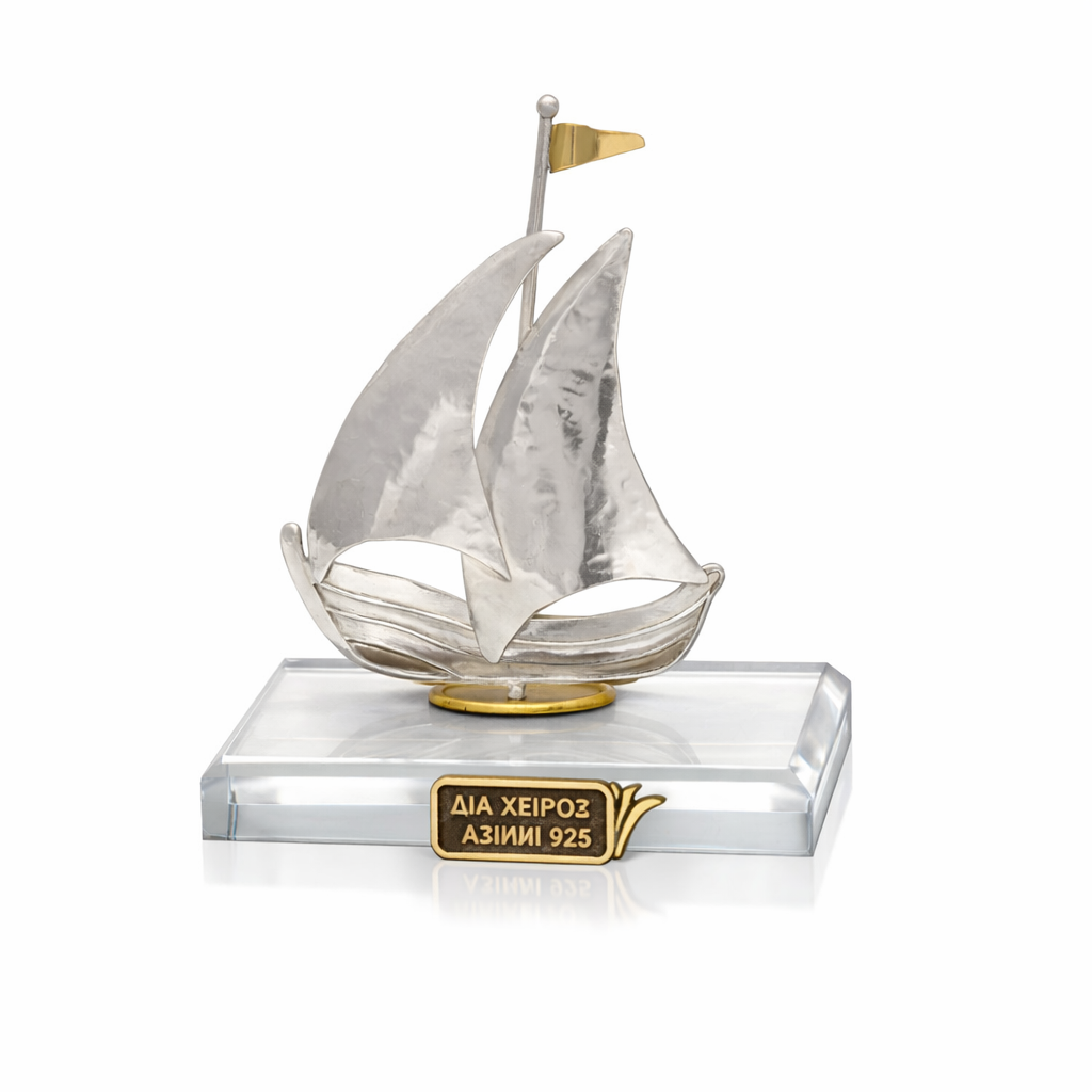 Handmade sailboat in sterling silver Nautical Decor (A-37-31)