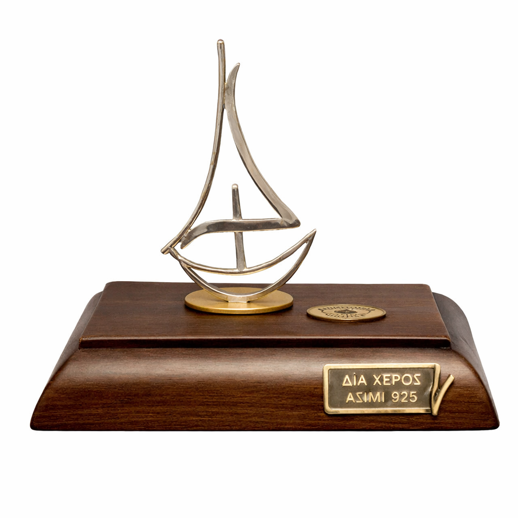 Handmade sailboat in sterling silver Nautical Decor (A-42-32)