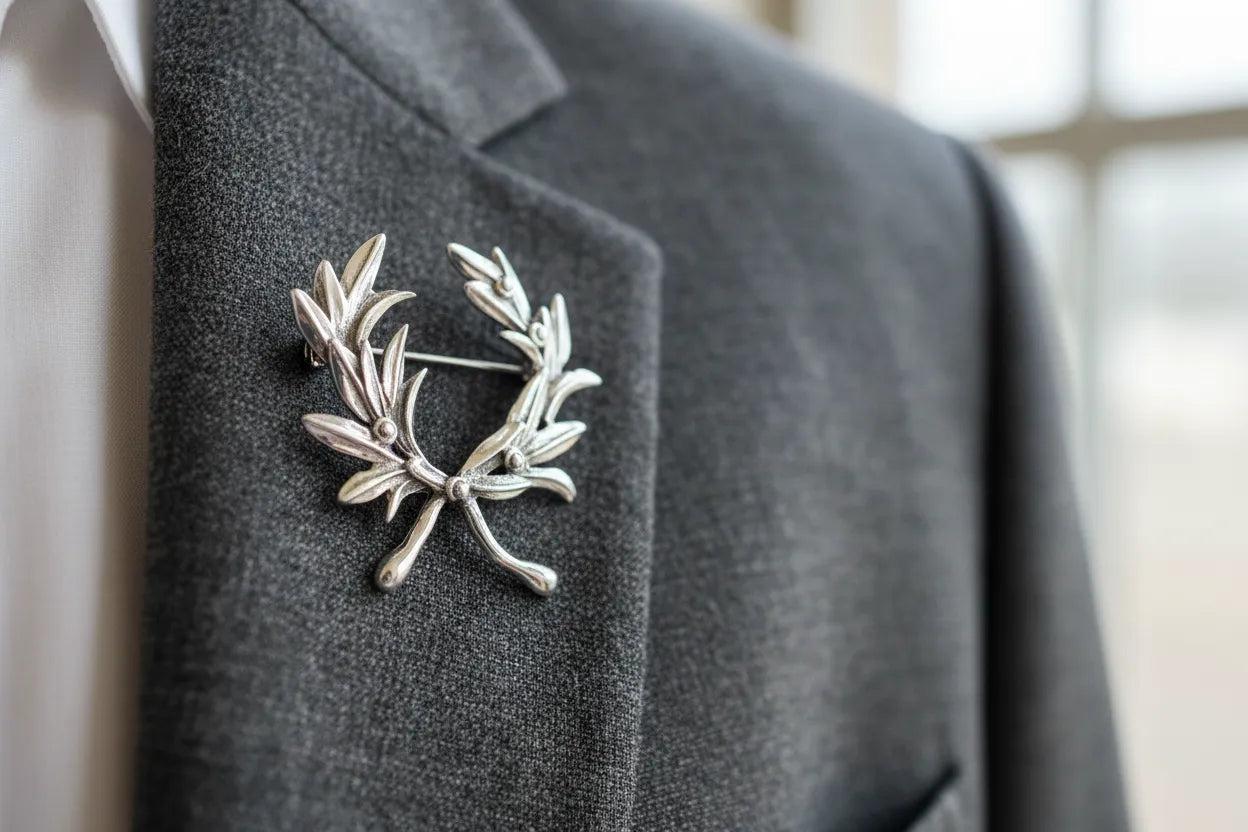 Kotinos Olive leaf Wreath brooch in sterling Silver (K-01)