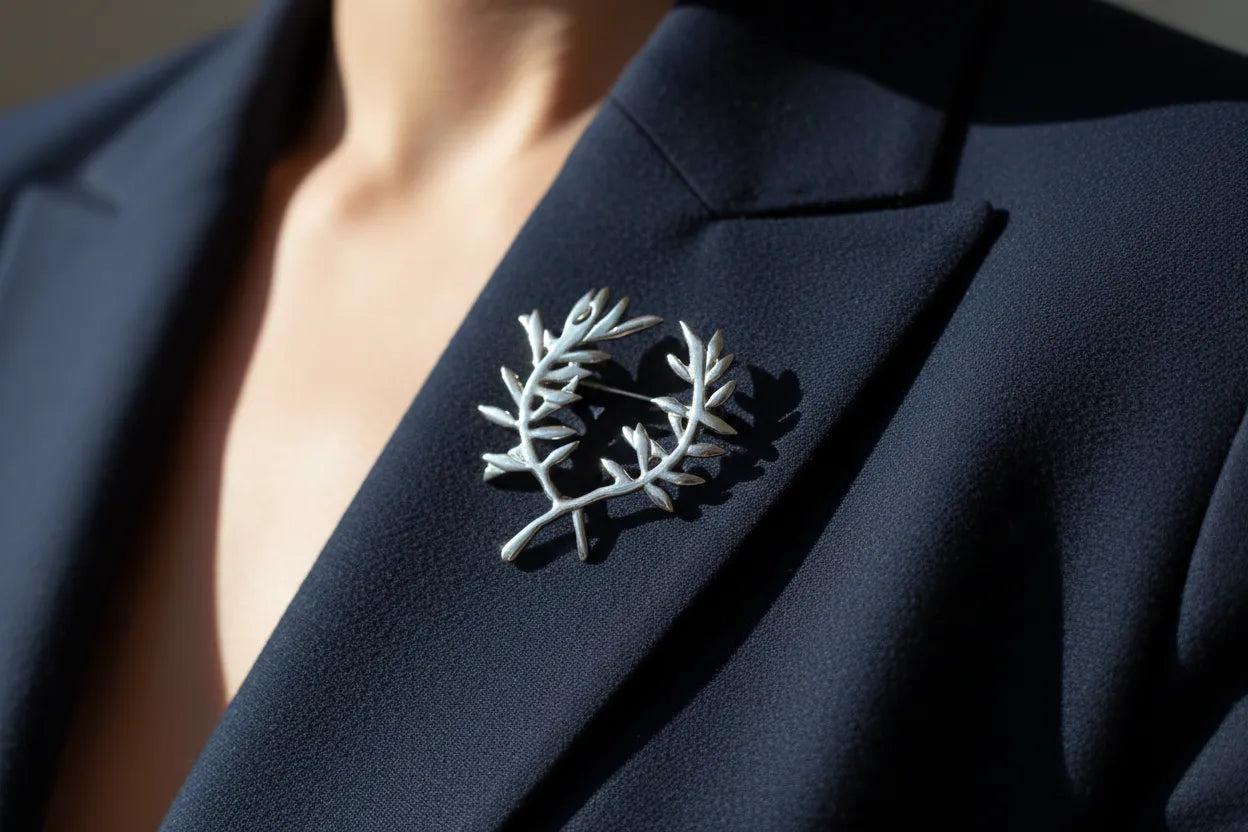 Kotinos Olive leaf Wreath brooch in sterling Silver (K-35)