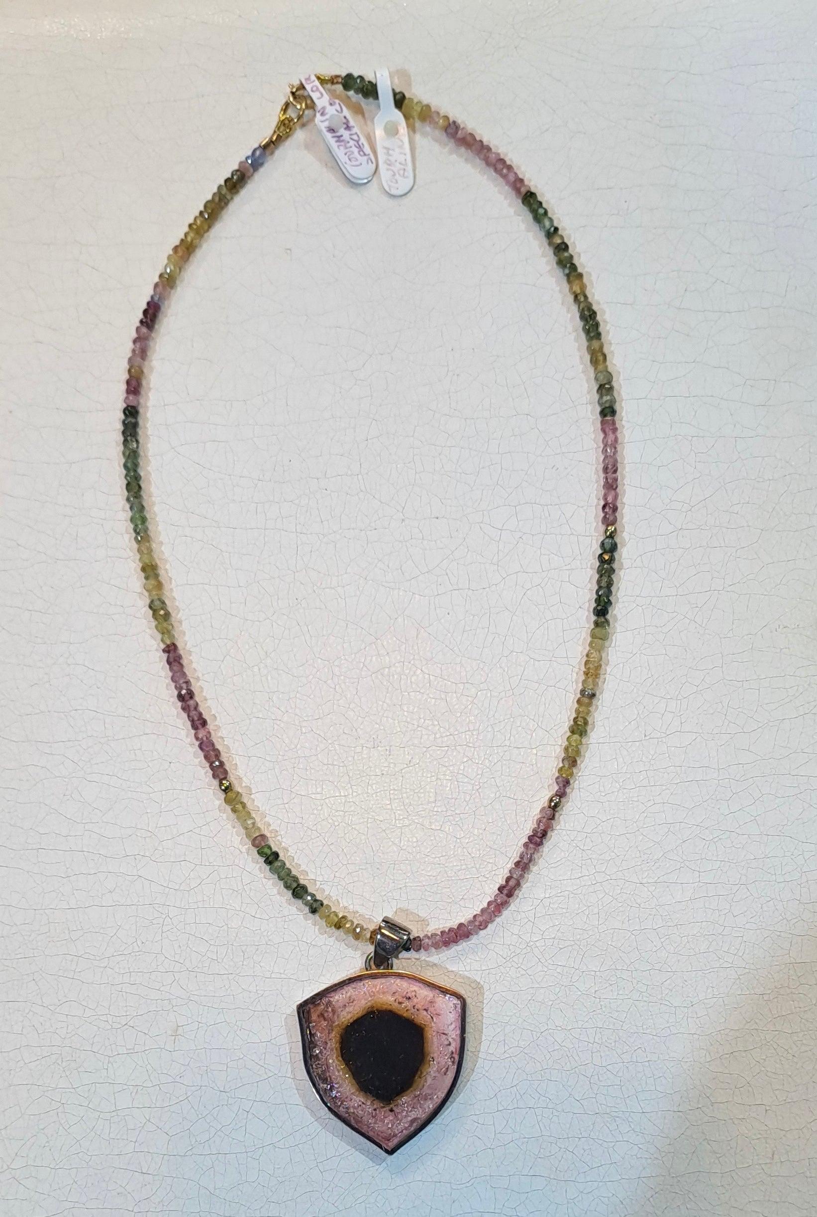 Pendant in 18k gold and multi color tourmalines