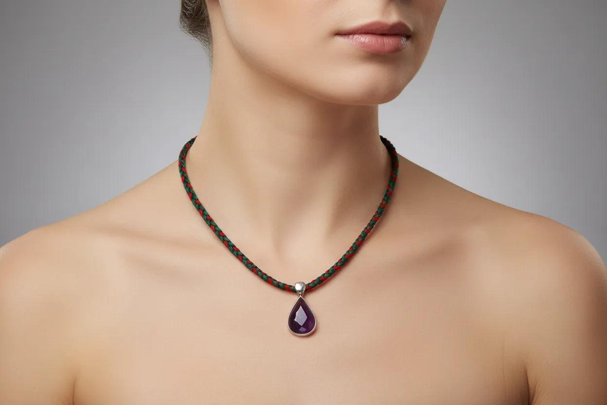 Pendant in Sterling silver with Diopside Stone