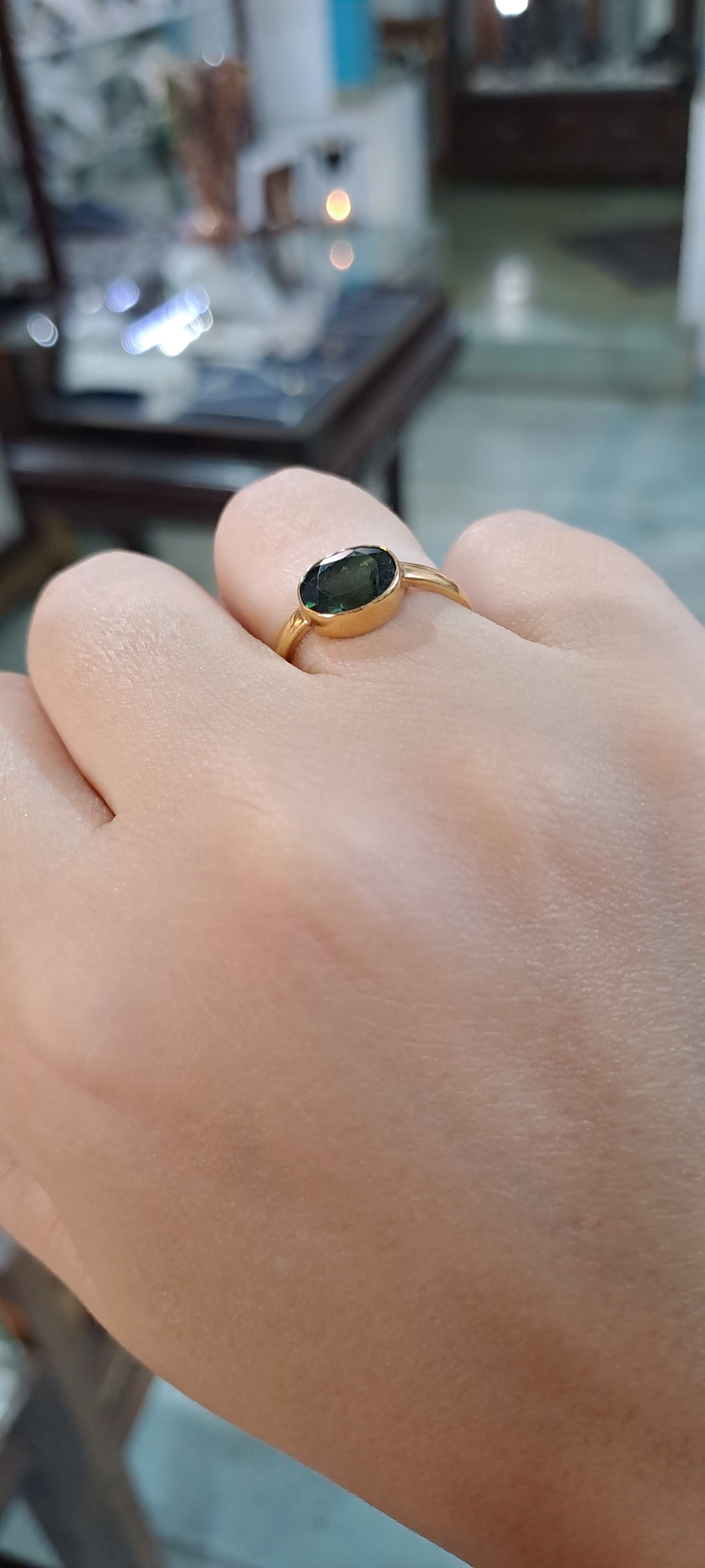 Ring in 14k gold with a green tourmaline - Dinos-Virginia