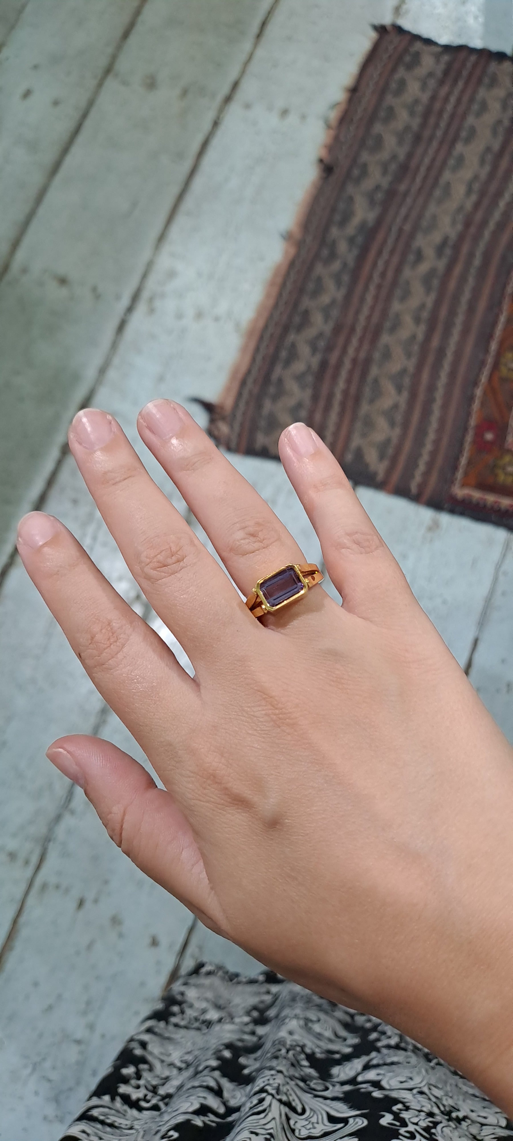 Ring in 18k Gold with Amethyst (B-46) - Dinos-Virginia