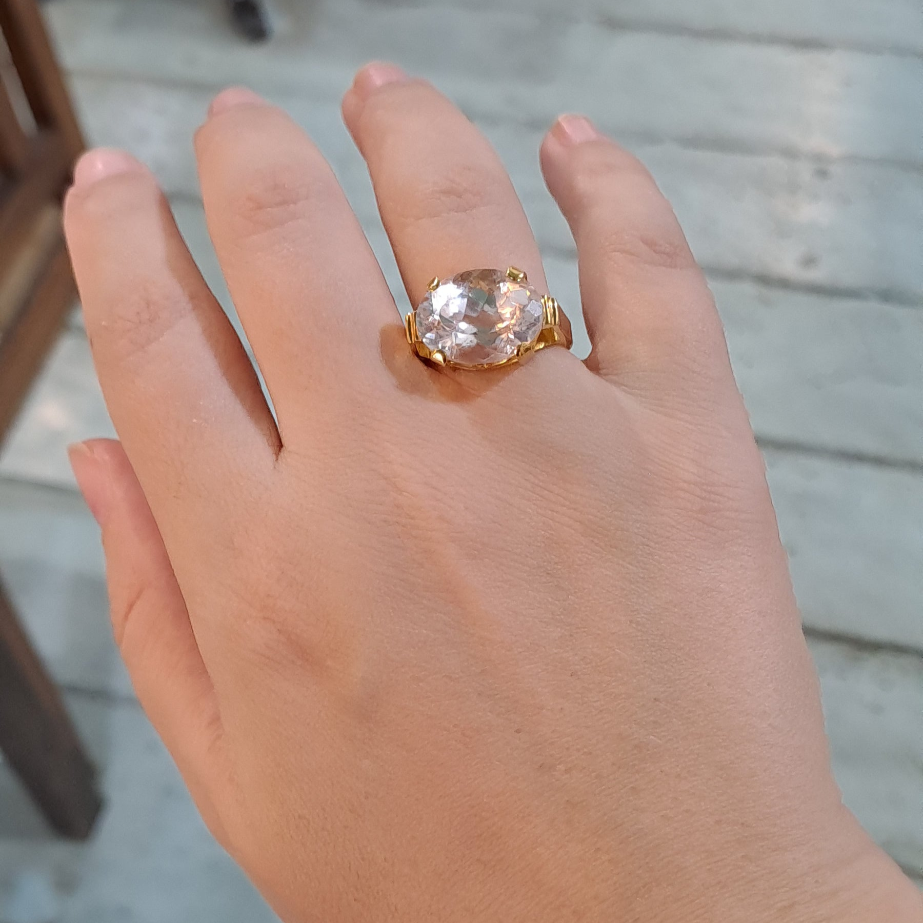 Ring in 18k Gold with Kunzite oval stone 7 c. (B-73) - Dinos-Virginia