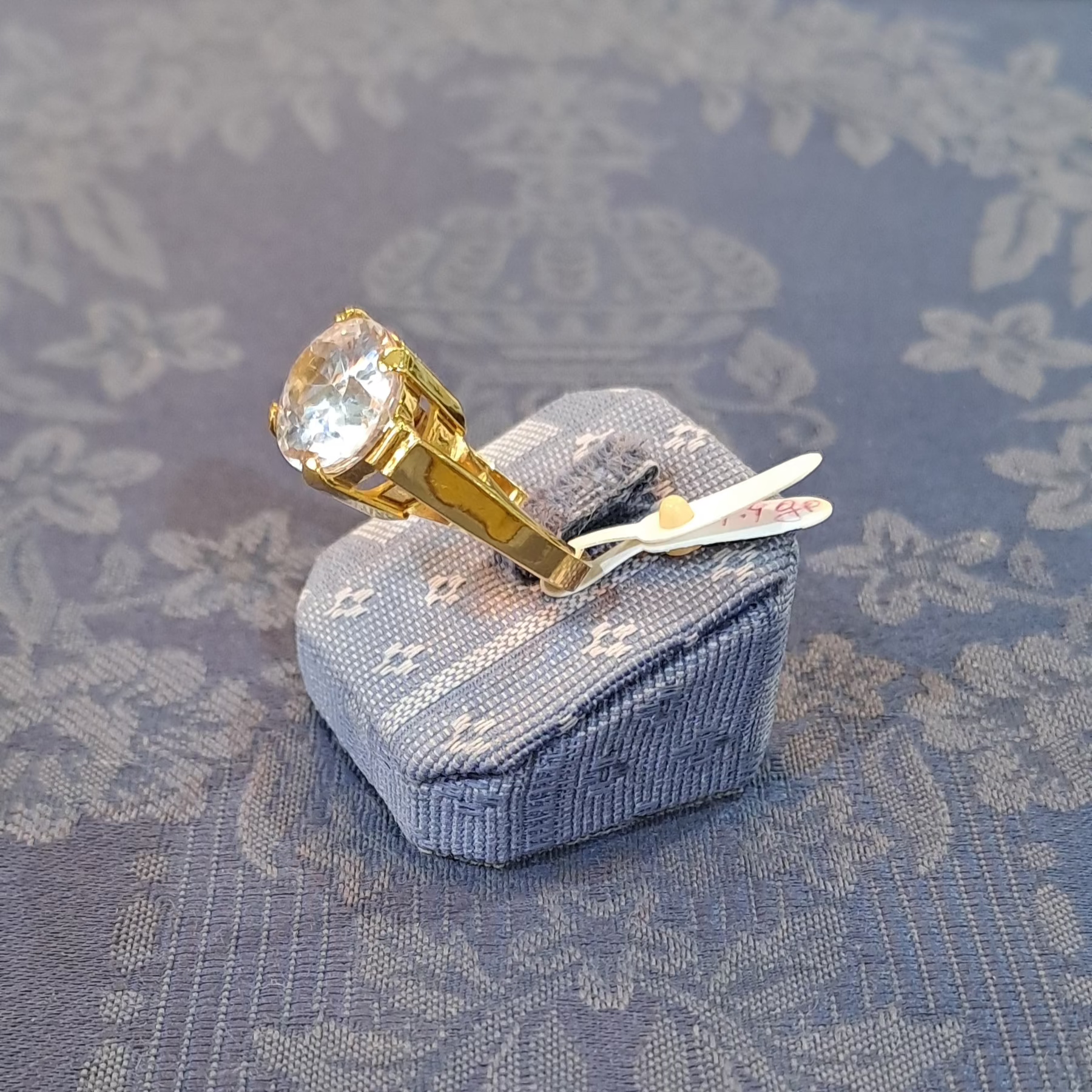 Ring in 18k Gold with Kunzite oval stone 7 c. (B-73) - Dinos-Virginia