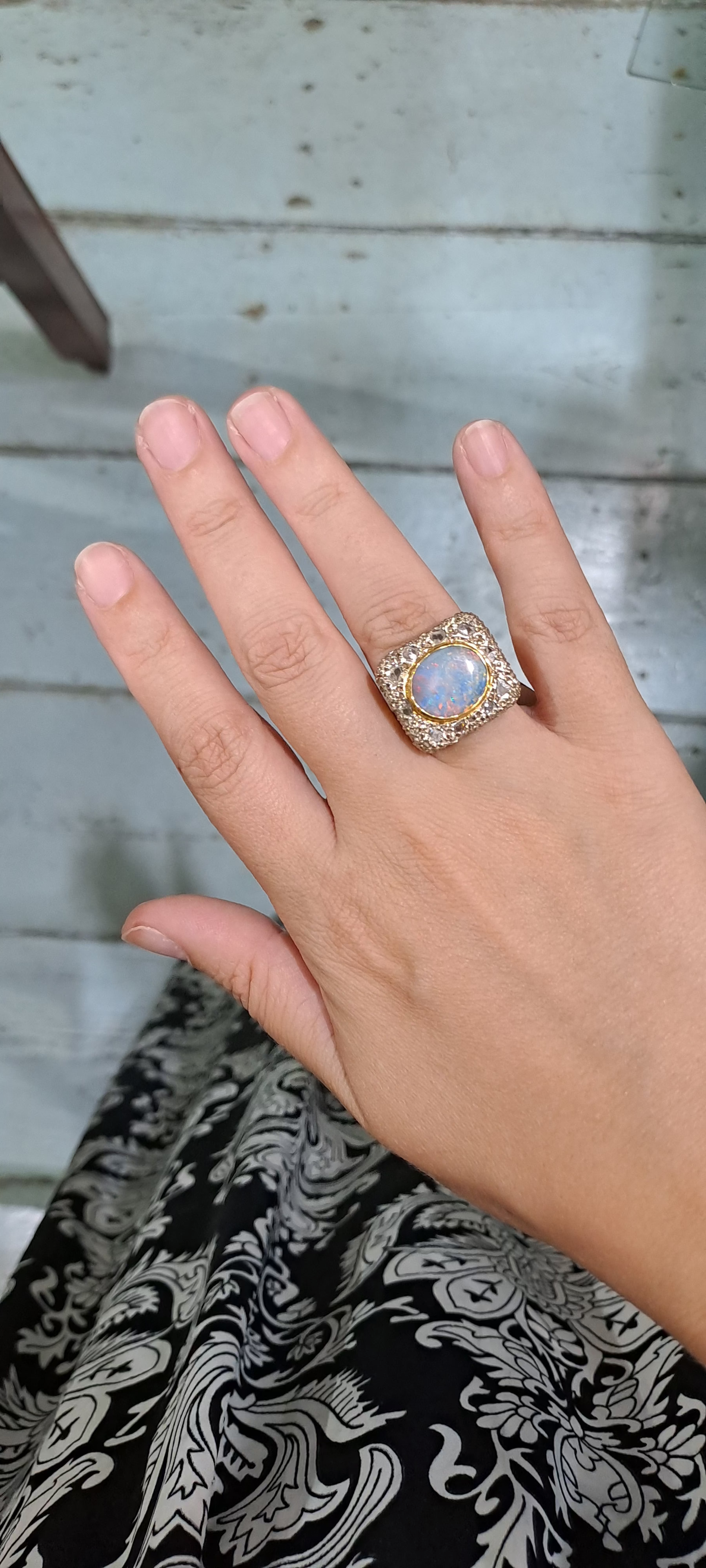Ring in 18k Gold with an Australian bulder opal and diamonds chips (B-15) - Dinos-Virginia
