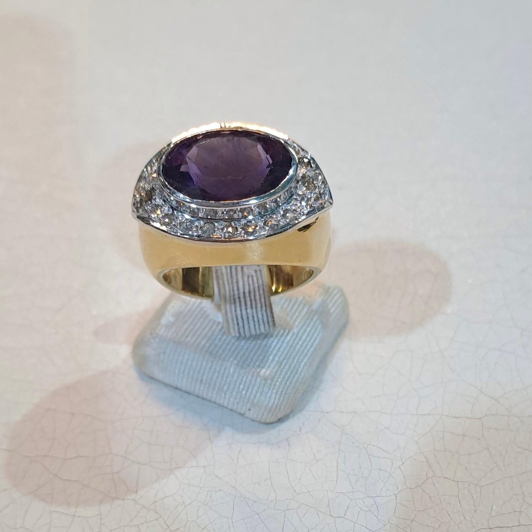 Ring in 18k gold with Amethyst stone and brilliants (B-105)