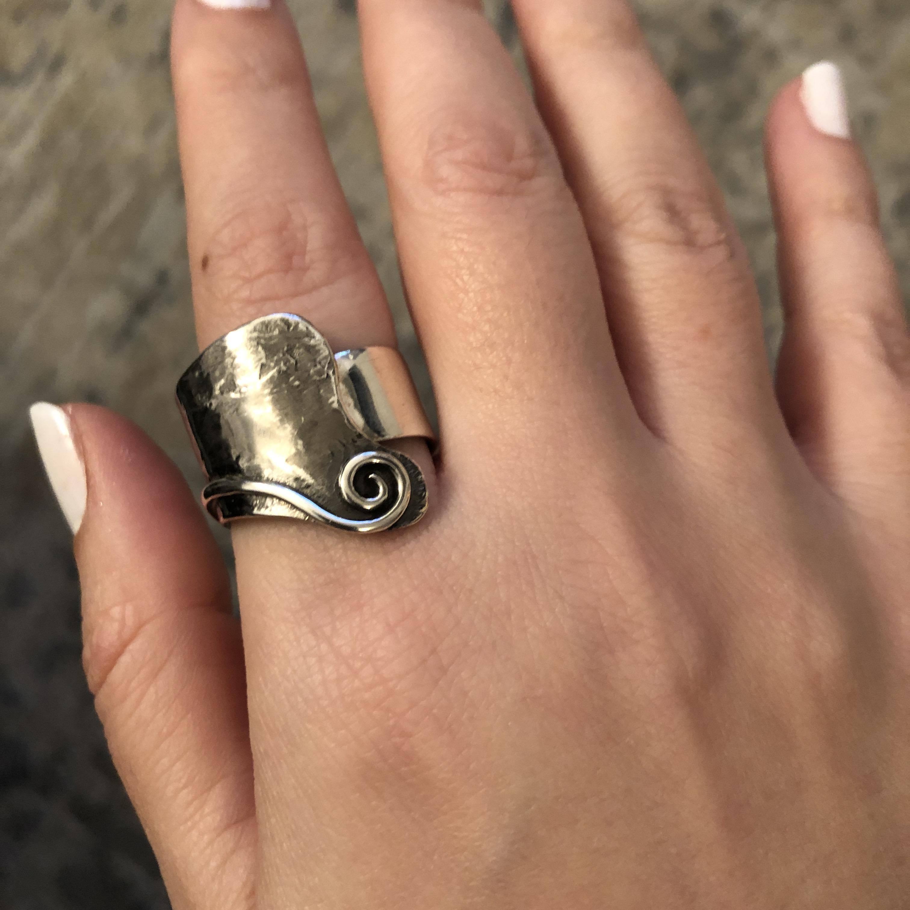 Ring in Sterling Silver with Decorative Black Patina (Oxidation) (DM-37) - ELEFTHERIOU EL