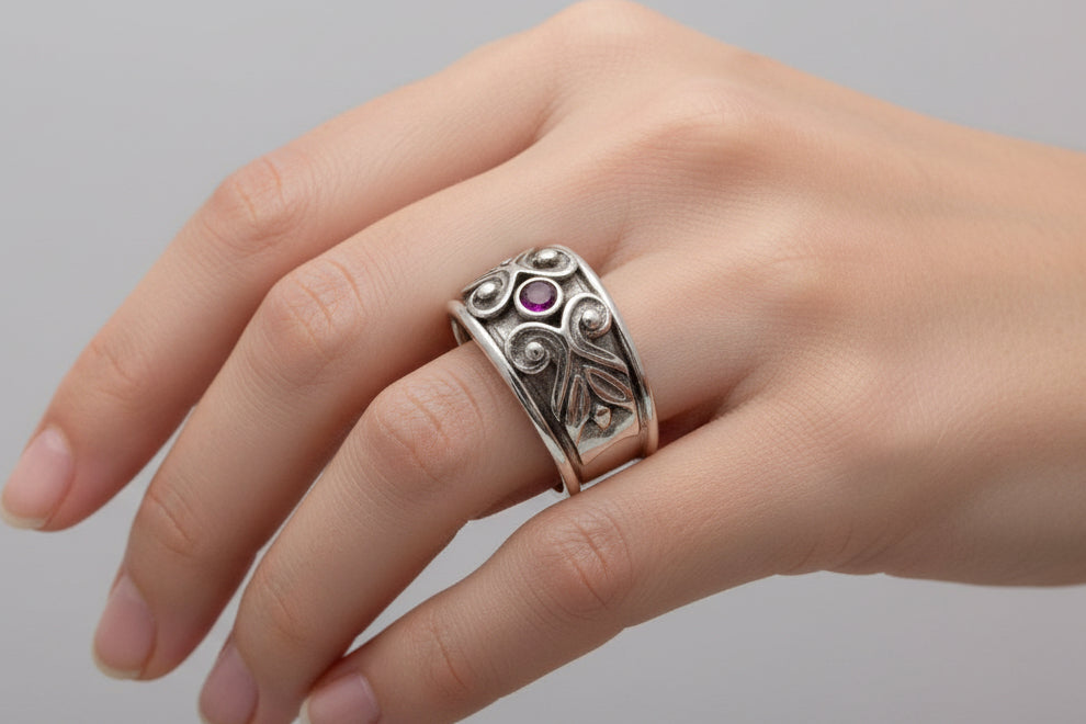 Ring in Sterling Silver with Zircon (DT-09)