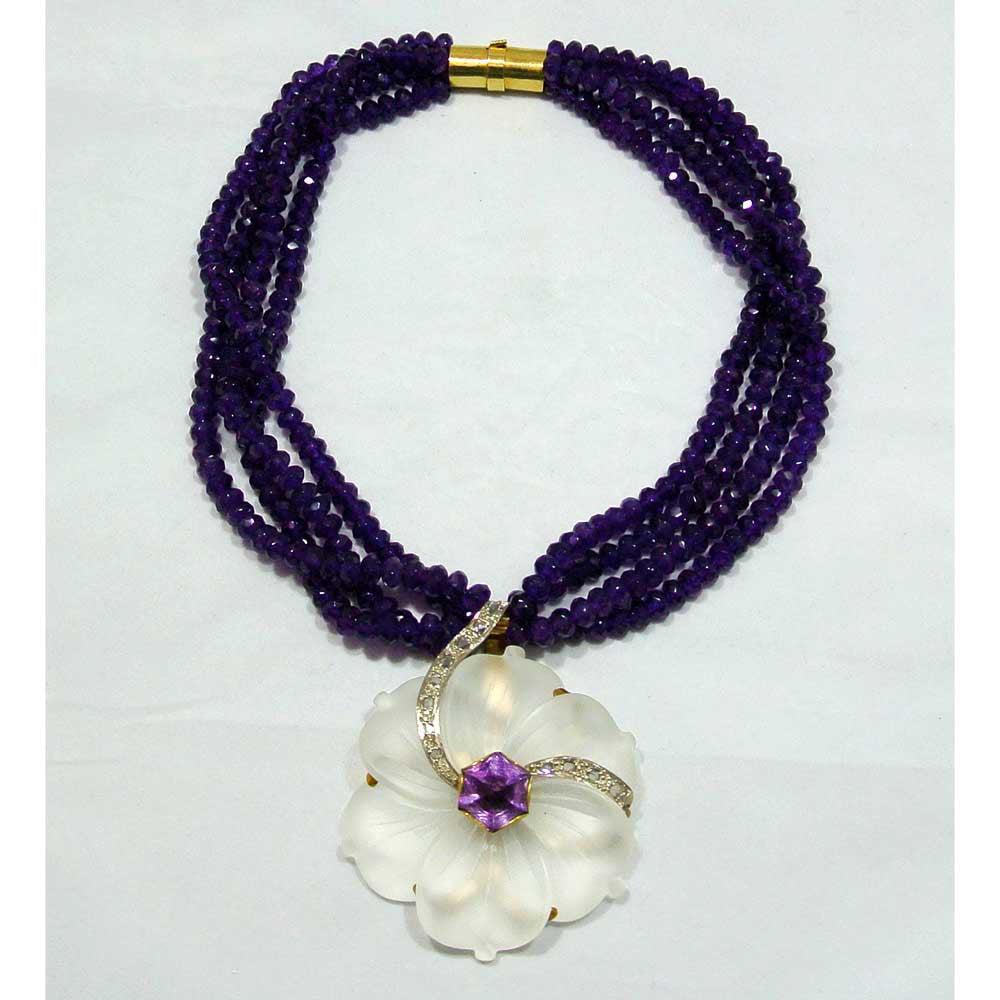 Necklace in 18k gold Rock crystal flower with diamonds and amethyst