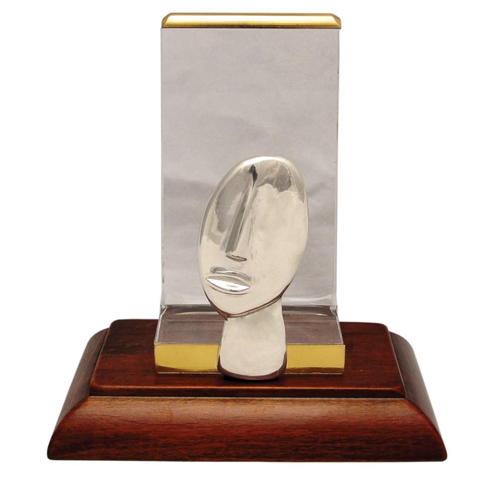 Head of a figurine type Plastira, sterling silver card holder
