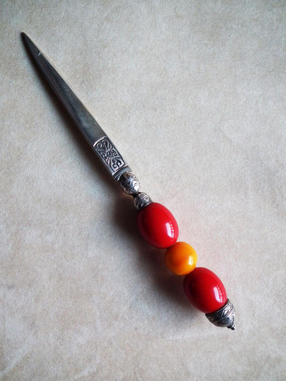 Paper Knife in sterling silver with red and yellow amber (DINVIR-10)