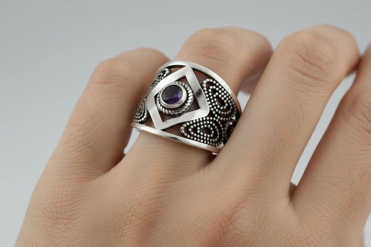 Byzantine Ring in Sterling Silver with zircon (DT-136)