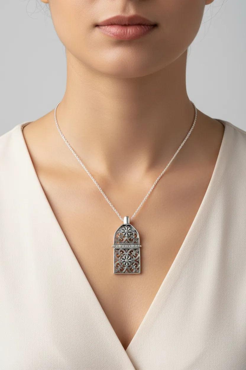 Byzantine pendant in Sterling silver (PE-78)
