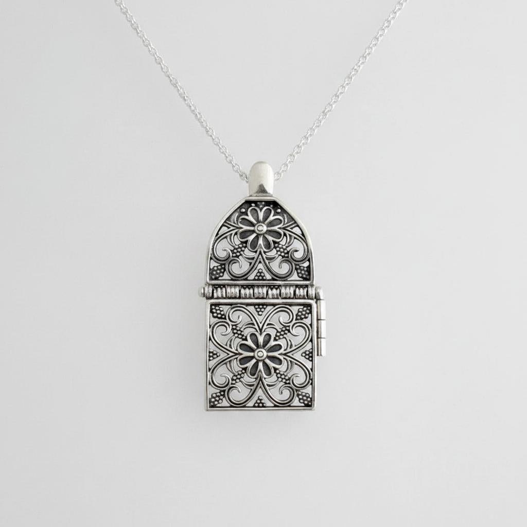 Byzantine pendant in Sterling silver (PE-78)