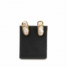 Earrings in 18k gold with pearl
