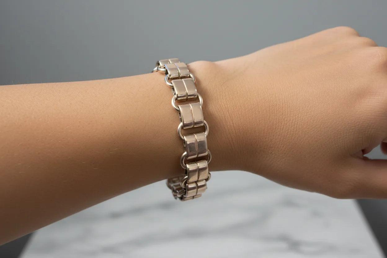 Greek Handmade Bracelet in Sterling Silver (B-130)