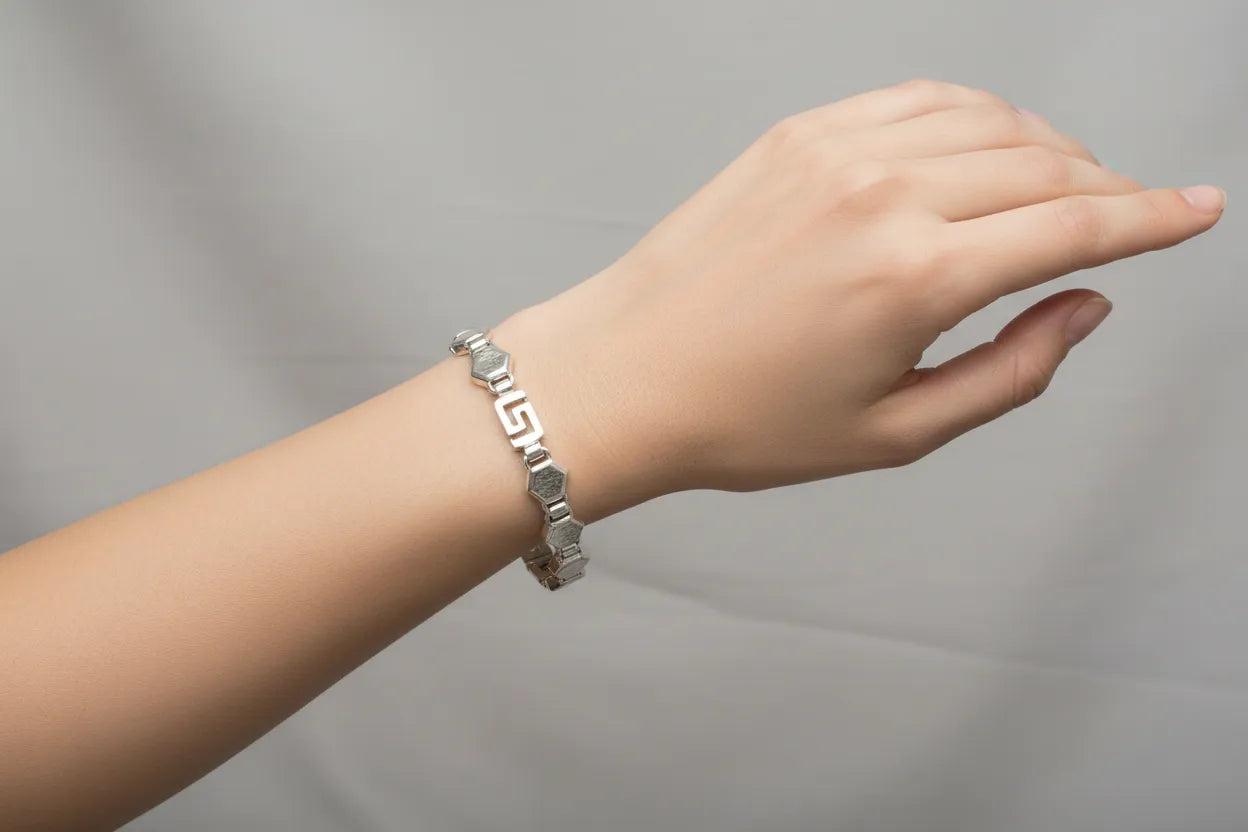 Greek Key Meander Bracelet in Sterling Silver (B-87)