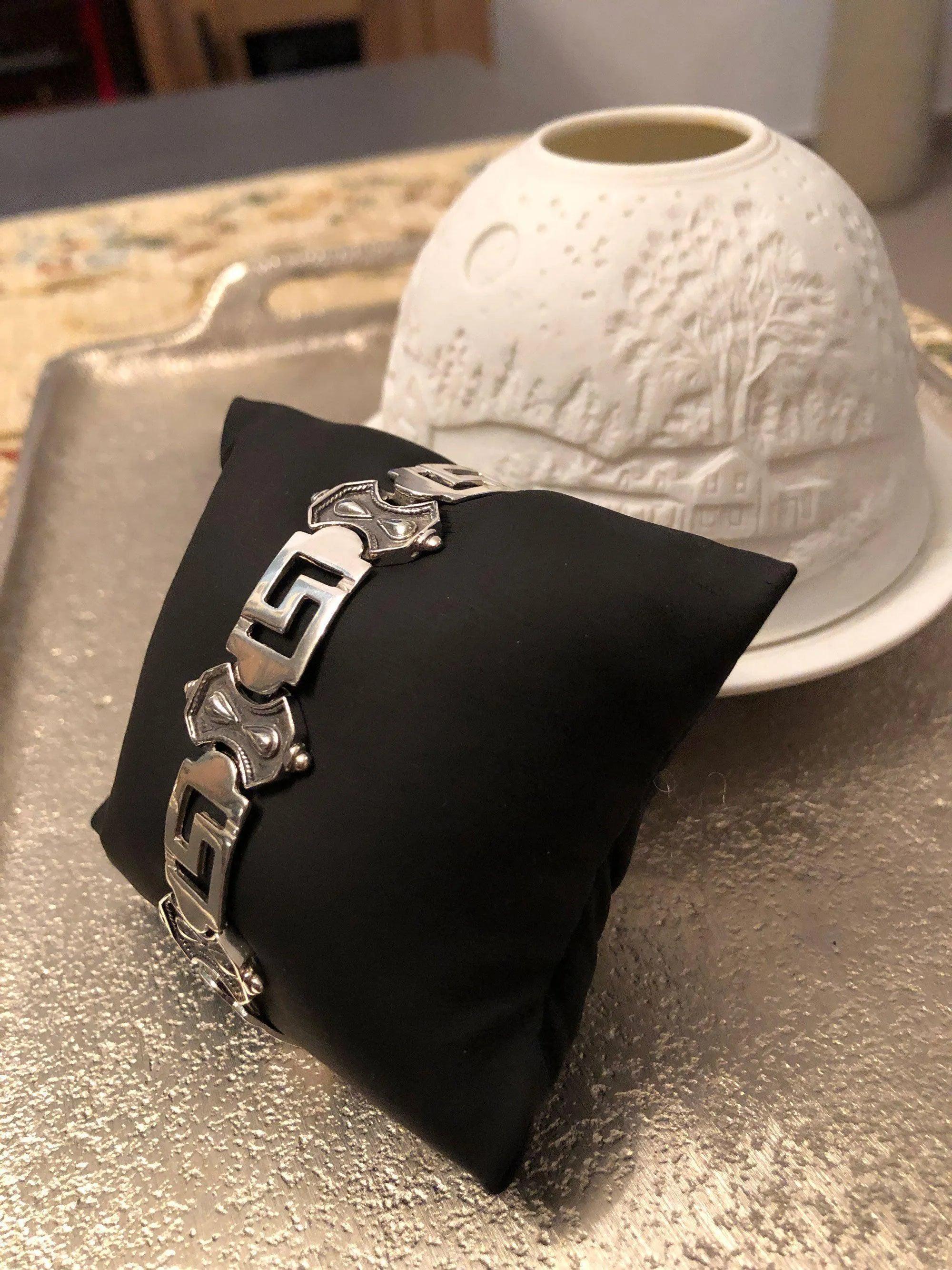 Greek Key Meander Bracelet in Sterling Silver (B-98)