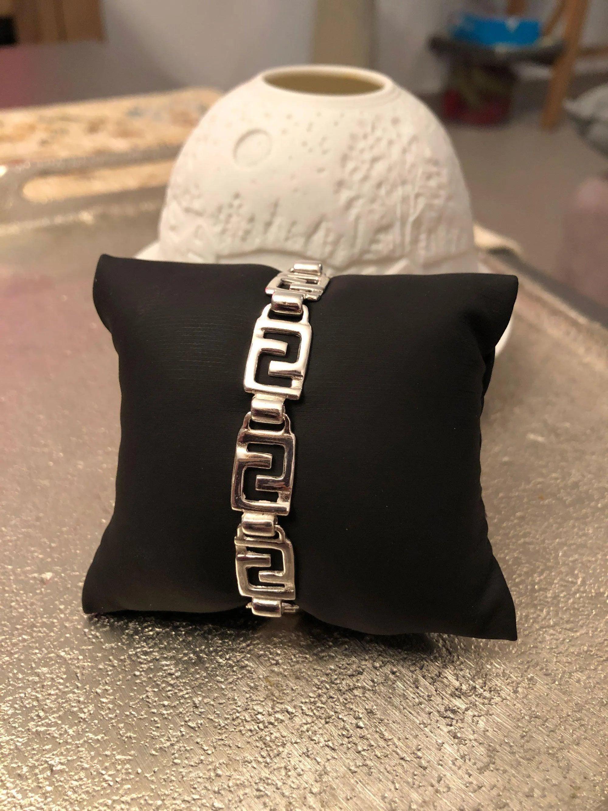 Handmade Sterling Silver Greek Bracelet, Traditional Era Jewelry (B-76)
