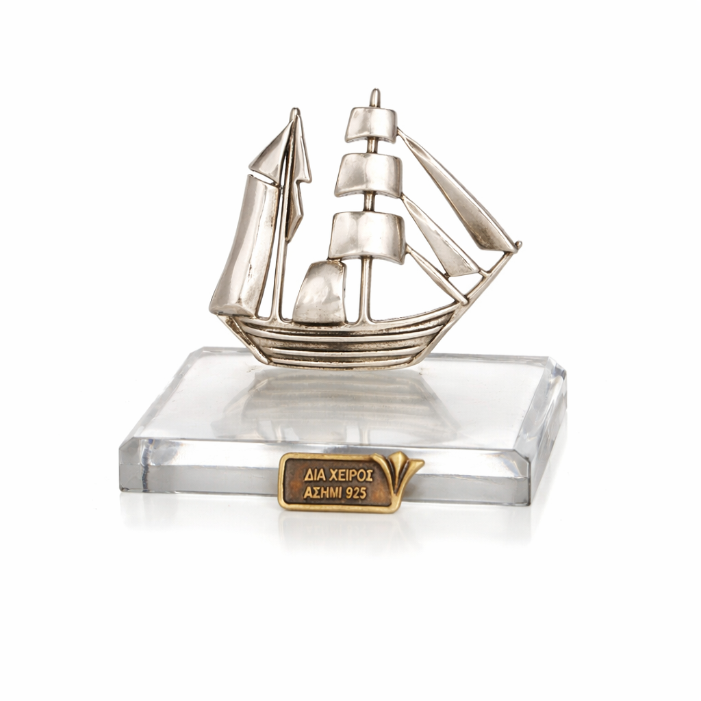 Handmade sailboat in sterling silver Nautical Decor (A-31-28)