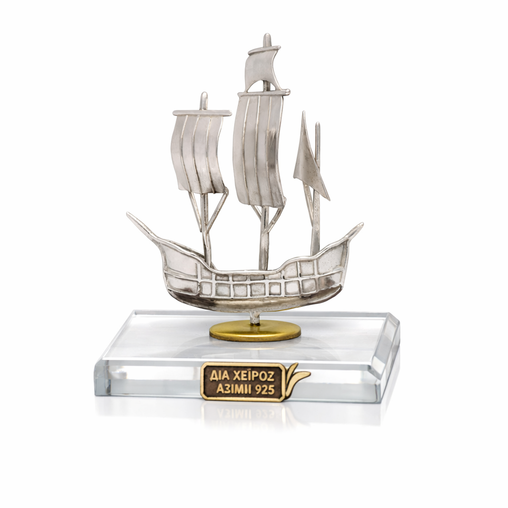 Handmade sailboat in sterling silver Nautical Decor (A-38-31)