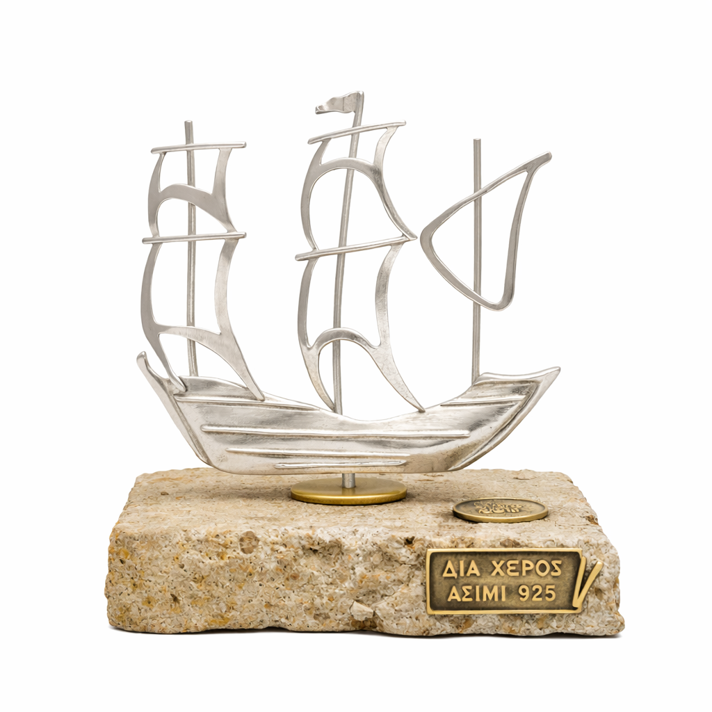 Handmade sailboat in sterling silver Nautical Decor (A-41-32)