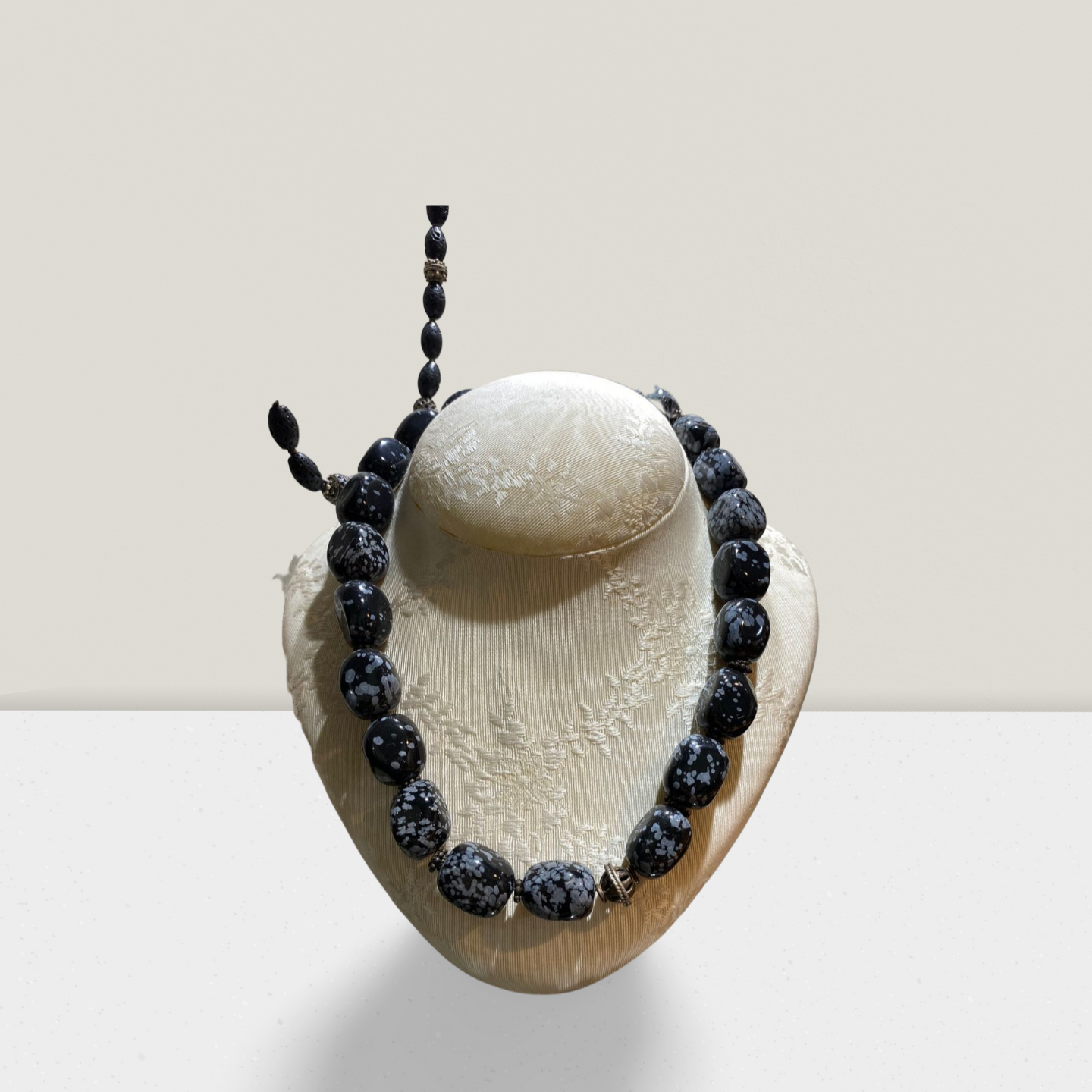 Necklace with Black Onyx stones and sterling silver elements