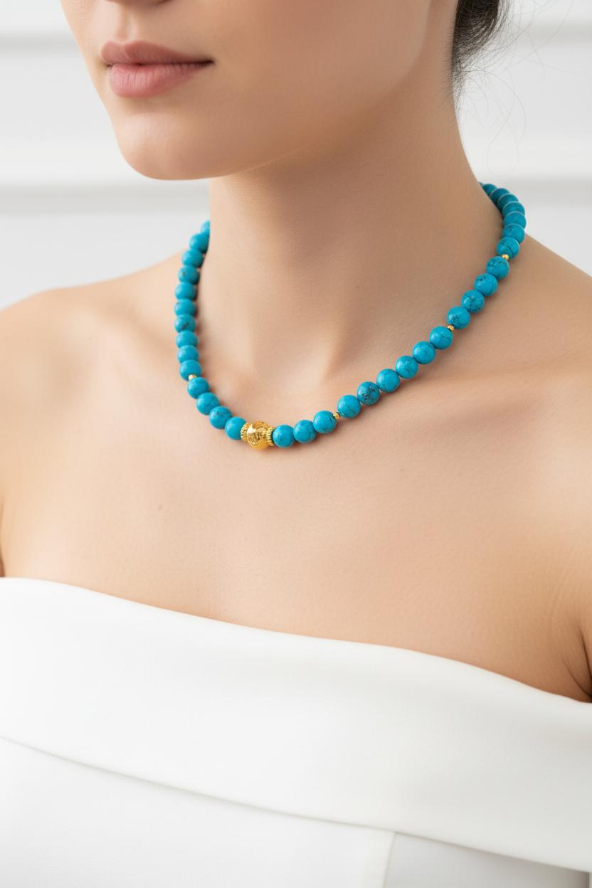 Necklace with Turquoise stones and gold 18k elements
