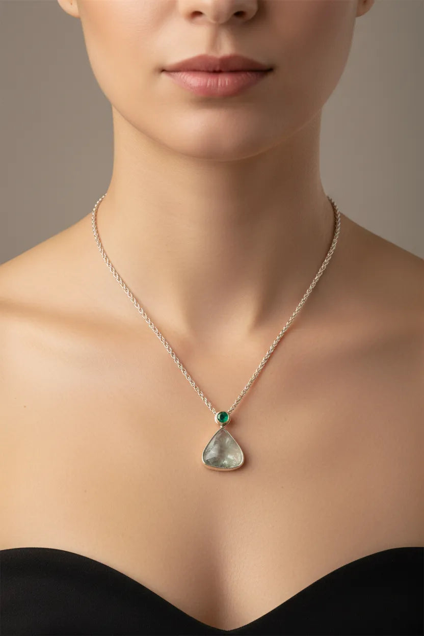 Pendant in Sterling silver with Emerald Fluorite and Aqua Marine