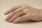 Ring in 18k Gold with a cabochon citrine (B-54)