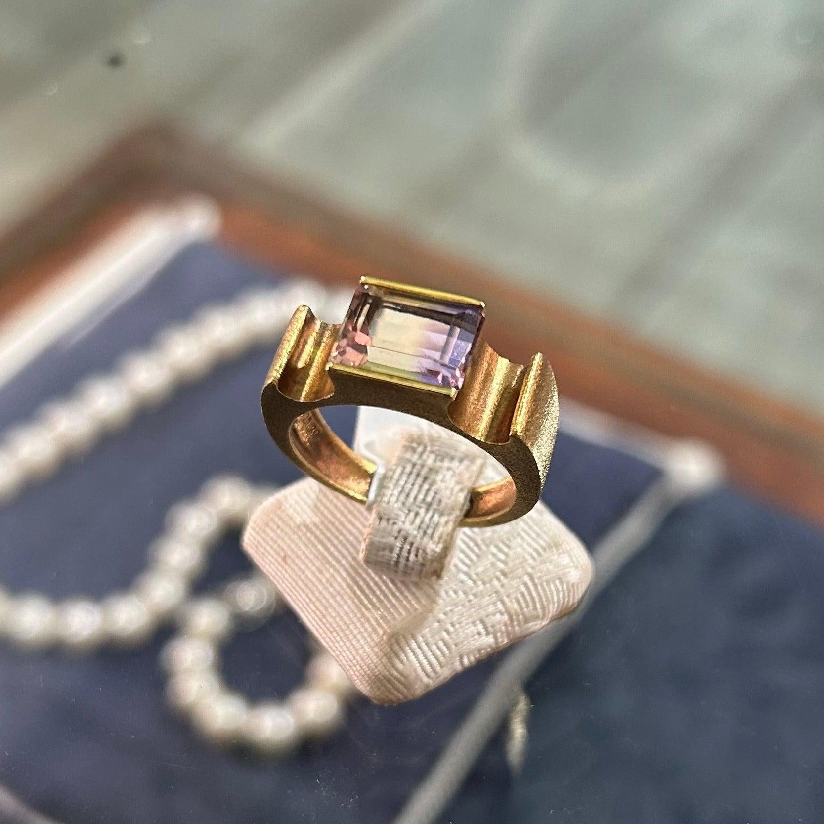 Ring in 18k gold (B-139)