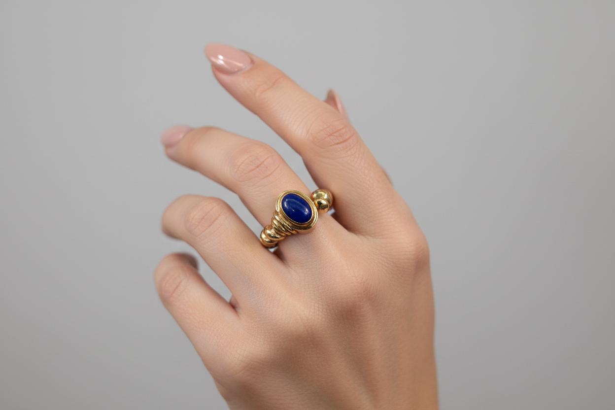 Ring in 18k gold with Lapis (B-150)