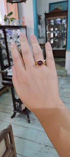 Ring in 18k gold with a ruby (B-119)