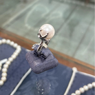 Ring in 18k gold with a white pearl