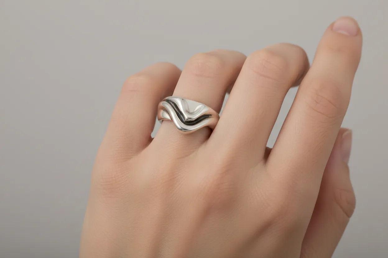 Ring in Sterling Silver (DT-133)