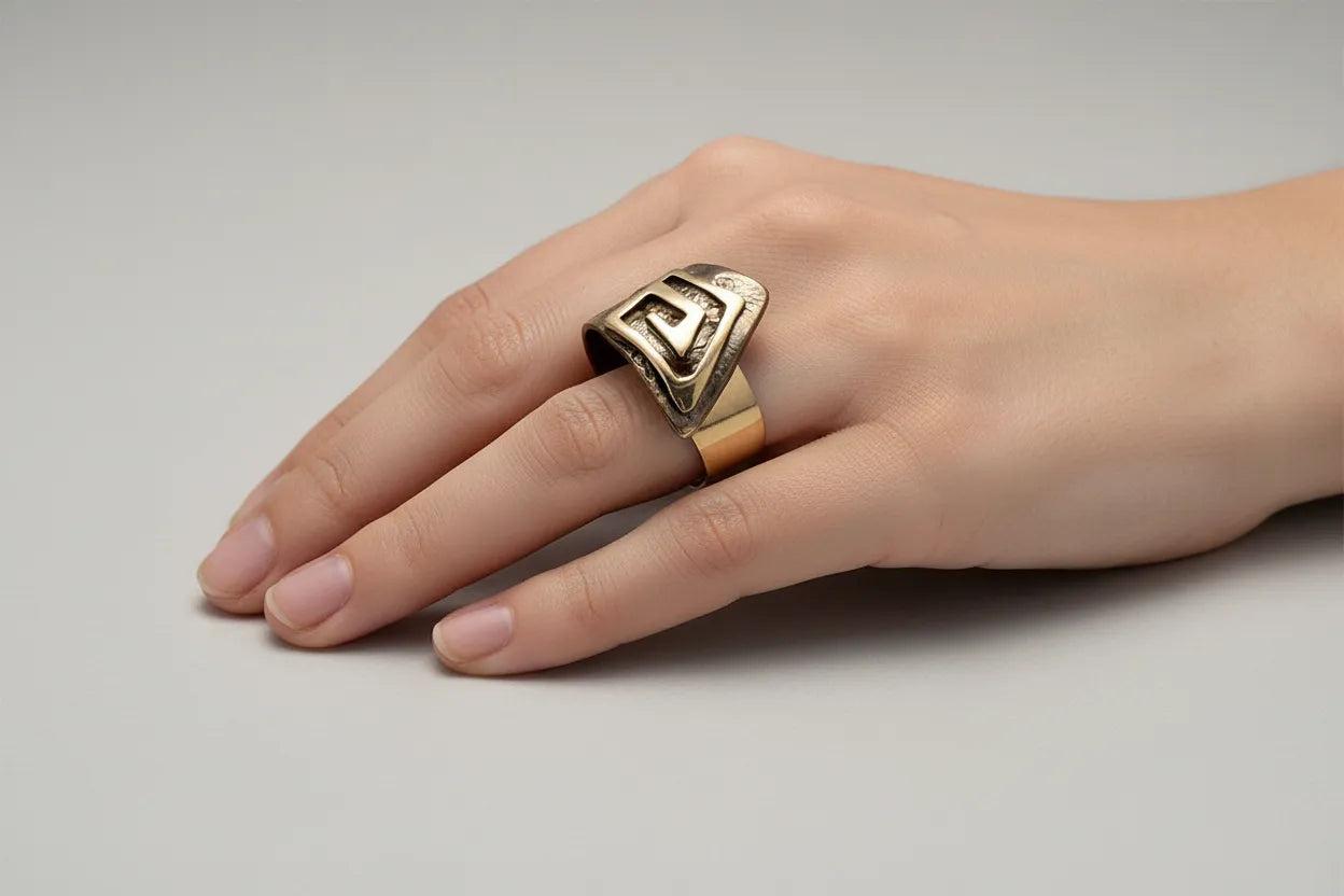 Ring in Sterling Silver with Decorative Black Patina (Oxidation) (DM-34)