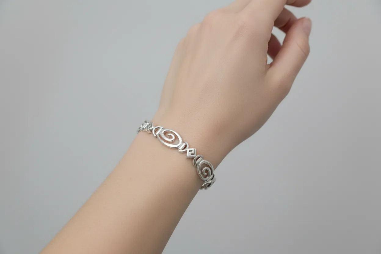 Spiral Bracelet in Sterling Silver (B-49)