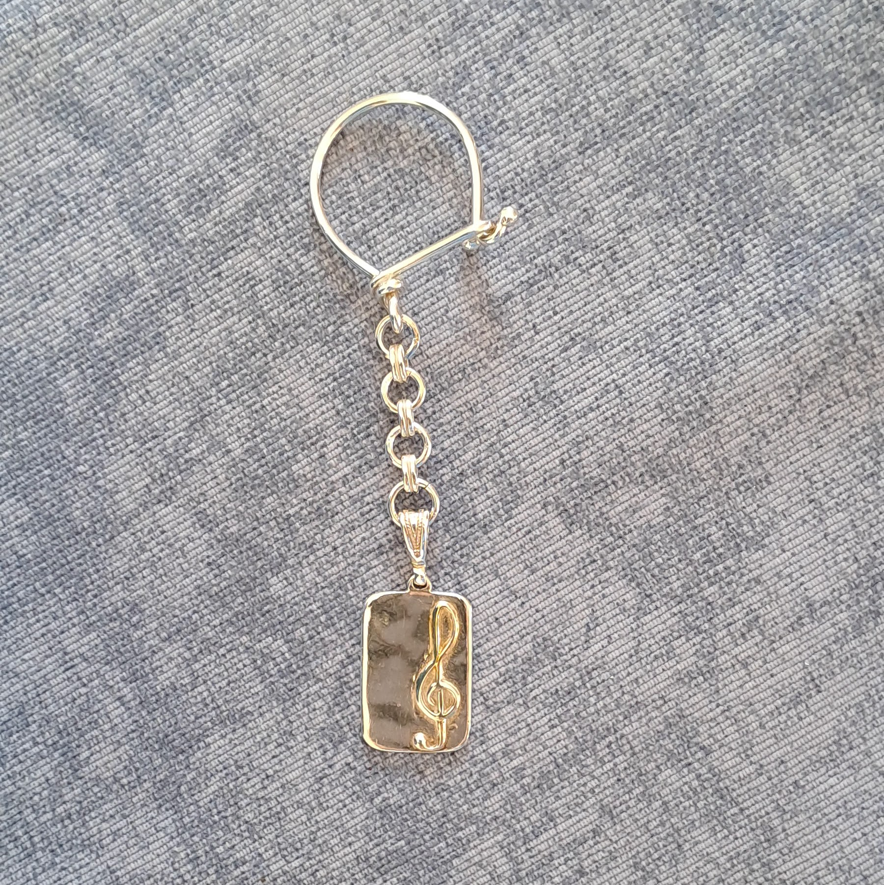 Sterling Silver Musical Note Keyring, Handmade Treble Clef Keychain (MP-33)