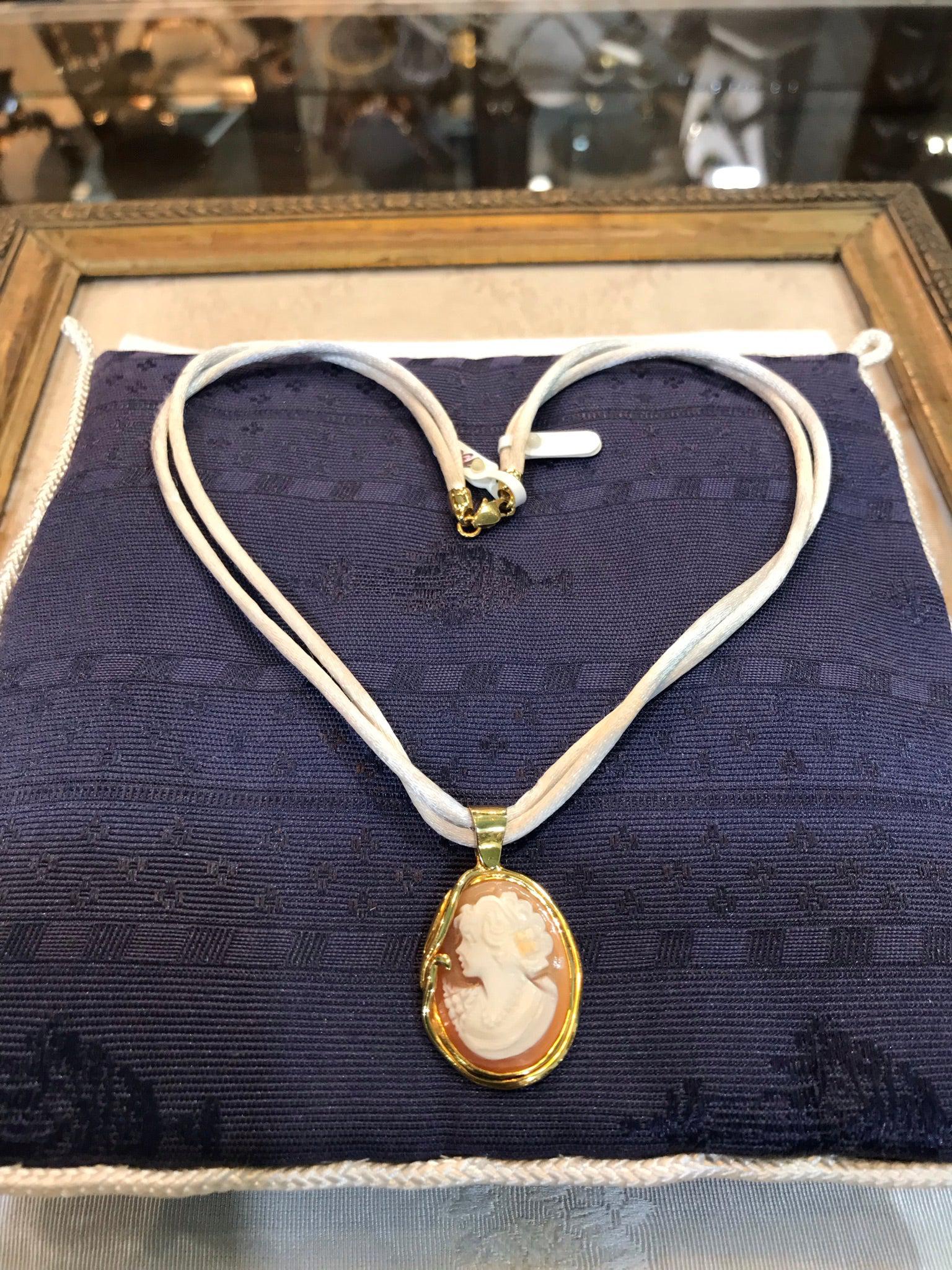 18k Gold Medallion with cameos, Medallion, Vintage Jewelry, Handmade pendant, Greek Jewelry - Dinos-Virginia