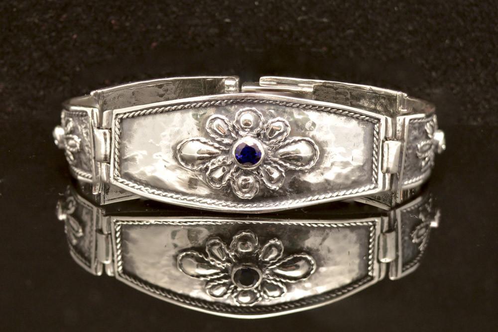 Byzantine handmade Bracelet in Sterling Silver with zircon (B-20)