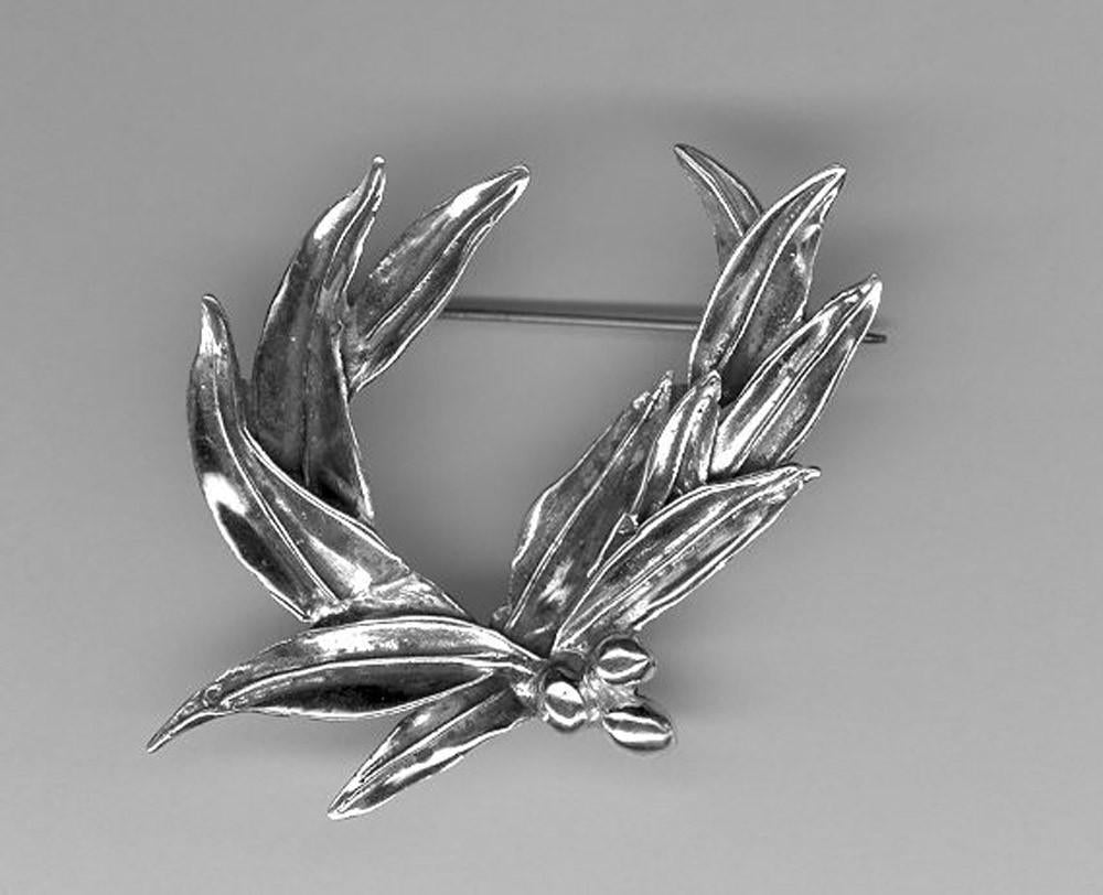 Greek Traditional Olive leaf brooch in Sterling silver (K-37)