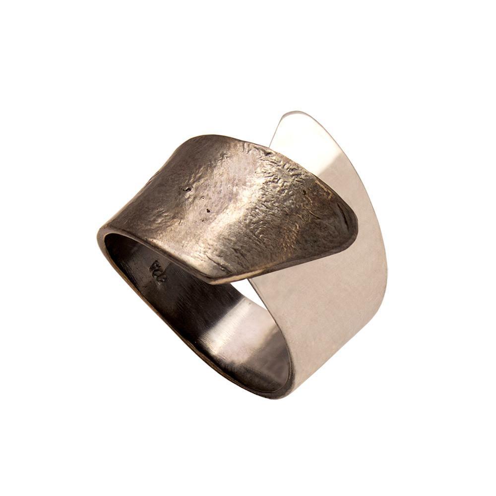 Ring in Sterling Silver with Decorative Black Patina (Oxidation) (DM-47) - ELEFTHERIOU EL